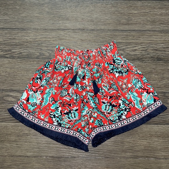 Bela & Nuni girls red floral shorts with fringe bottoms - Picture 4 of 11